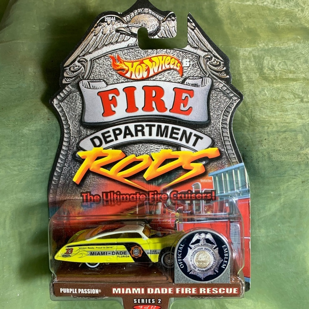 Hot Wheels Fire Dept. Hot Rod Cars - Picture 3 of 7